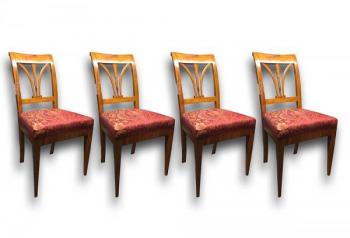 Four Chairs - solid wood - 1840 Four Chairs - solid wood - 1840