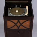 Gramophone - mahogany - 1930