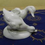 Porcelain Figurine - white porcelain - Pirken Hammer Bezov - 1930