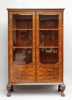Display Cabinet - walnut wood - 1920