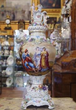 Porcelain Vase with Lid - white porcelain - 1900