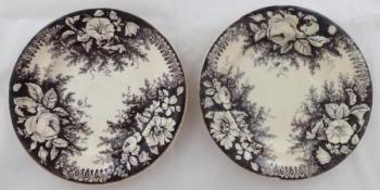 Two plates with flowers - Nowotny, Altrohlau