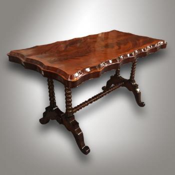 Dining Table - mahogany - 1870