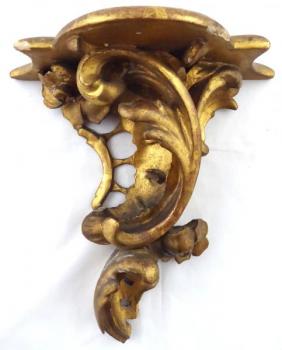 Gilded console - Rocaille with shell and flowers