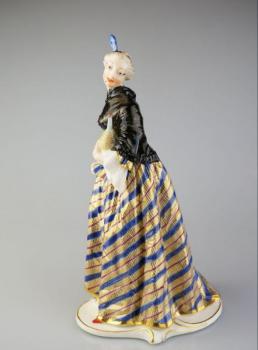 Porcelain Girl Figurine - painted porcelain - Nymphenburg - 1860 Porcelain Girl Figurine - painted porcelain - Nymphenburg - 1860