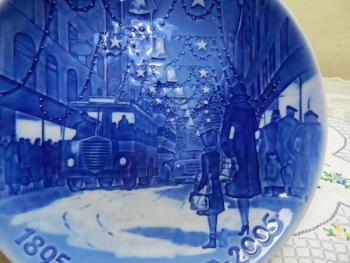 Plate - white porcelain, cobalt - 1800 Plate - white porcelain, cobalt - 1800