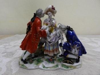 Porcelain Group of Figures - porcelain - 1850 Porcelain Group of Figures - porcelain - 1850