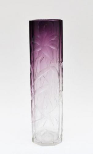 Vase - facet glass, amethyst glass - Ludwig Moser - 1915 Vase - facet glass, amethyst glass - Ludwig Moser - 1915