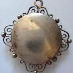 Round silver medallion, with photos - Vienna Round silver medallion, with photos - Vienna