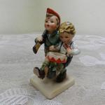 Porcelain Figurine - porcelain - 1930 Porcelain Figurine - porcelain - 1930