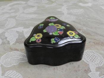 Dose - ceramics, majolica - 1930 Dose - ceramics, majolica - 1930