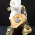 Figurine Chinese boy with a ball - stand Figurine Chinese boy with a ball - stand