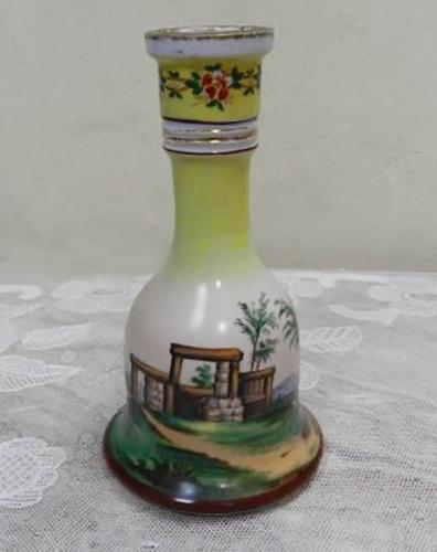Porcelain Vase - white porcelain - 1930 Porcelain Vase - white porcelain - 1930