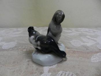 Porcelain Figurine - porcelain - 1930 Porcelain Figurine - porcelain - 1930