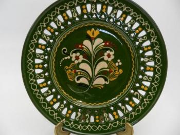 Ceramic Plate - majolica - 1930 Ceramic Plate - majolica - 1930