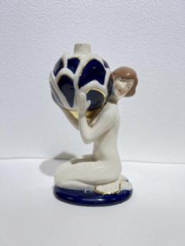 Porcelain Girl Figurine - Royal Dux - 1925 Porcelain Girl Figurine - Royal Dux - 1925