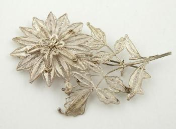 Silver brooch - silver - 1980 Silver brooch - silver - 1980