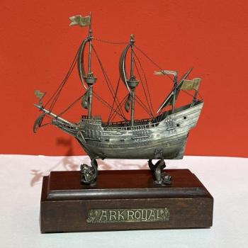 Silver Statuette - 1935 Silver Statuette - 1935