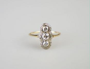 Ring - gold, diamond - 1935 Ring - gold, diamond - 1935