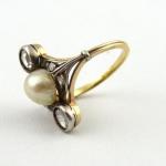 Art Nouveau gold ring with diamonds and sea pearl Art Nouveau gold ring with diamonds and sea pearl
