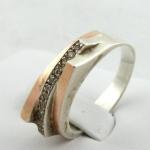 Ring with zircons Ring with zircons