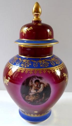Vase with lid, gallant scene Vase with lid, gallant scene