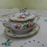 Box - white porcelain - 1930 Box - white porcelain - 1930