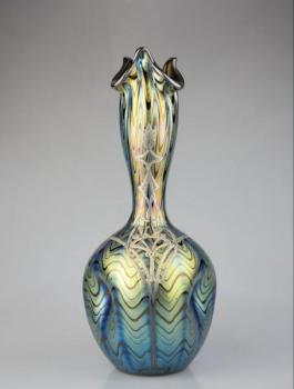 Vase - silver, iridescent glass - Loetz, Klášterský Mlýn - 1899 Vase - silver, iridescent glass - Loetz, Klášterský Mlýn - 1899