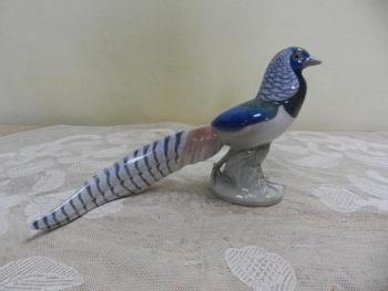 Porcelain Figurine - porcelain - 1930 Porcelain Figurine - porcelain - 1930