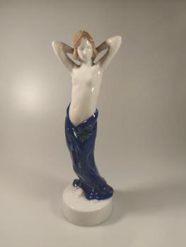 Porcelain Decoration - 1920 Porcelain Decoration - 1920