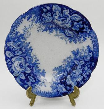 Plate - porcelain - 1850 Plate - porcelain - 1850