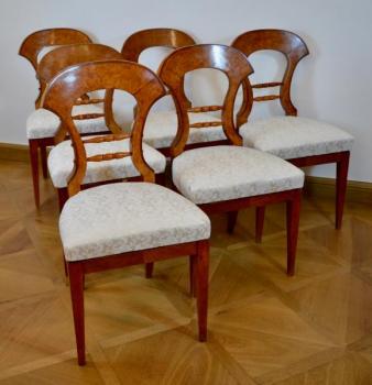 Chair - cherry veneer - 1835 Chair - cherry veneer - 1835
