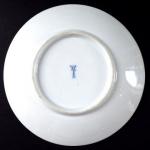 Meissen saucer with vines Meissen saucer with vines