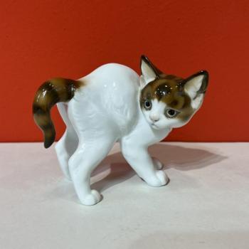 Porcelain Figurine - Rosenthal - 1957 Porcelain Figurine - Rosenthal - 1957