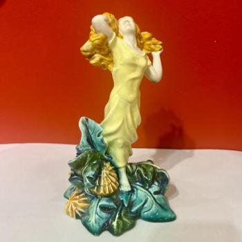 Ceramic Figurine - Helena Johnová - 1930 Ceramic Figurine - Helena Johnová - 1930