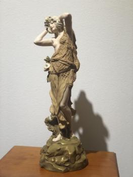 Porcelain Girl Figurine - Ernst Wahliss - 1900 Porcelain Girl Figurine - Ernst Wahliss - 1900