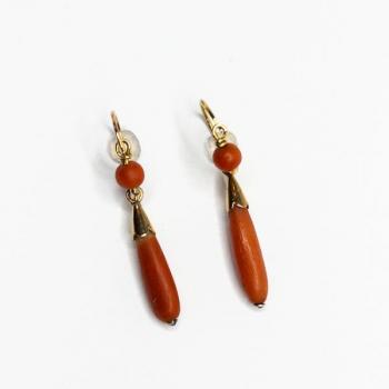 Gold Earrings - 1930 Gold Earrings - 1930