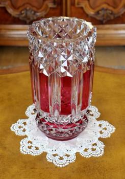 Vase - cut glass - 1950 Vase - cut glass - 1950