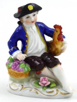 Porcelain Figurine - porcelain - 1920 Porcelain Figurine - porcelain - 1920