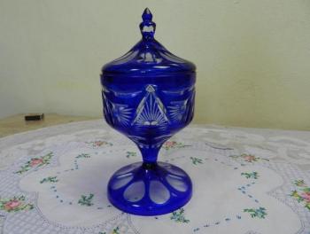 Box - clear glass - 1900 Box - clear glass - 1900