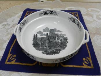 Bowl - stoneware - 1830 Bowl - stoneware - 1830
