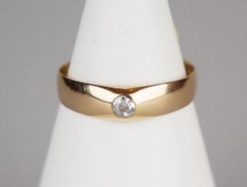 Ring - yellow gold, diamond - 1915 Ring - yellow gold, diamond - 1915