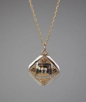 Pendant - platinum, gold - 1920 Pendant - platinum, gold - 1920
