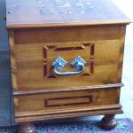 Burgher’s chest with inlaid doves and stars Burgher’s chest with inlaid doves and stars