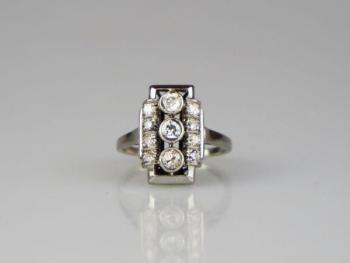 Ring - gold, diamond - 1930 Ring - gold, diamond - 1930