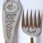 Silver-plated large knife and fork-pruned ornament Silver-plated large knife and fork-pruned ornament