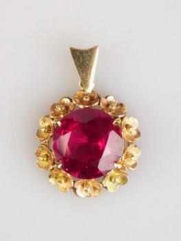 Pendant - gold - 1938 Pendant - gold - 1938