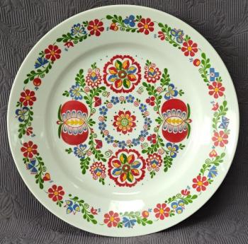 Decorative Plate - 1970 Decorative Plate - 1970