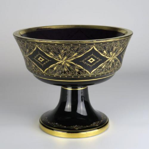 Glass Pedestal Bowl - glass violet - Hermann Eiselt, Kamenický Šenov - 1925 Glass Pedestal Bowl - glass violet - Hermann Eiselt, Kamenický Šenov - 1925
