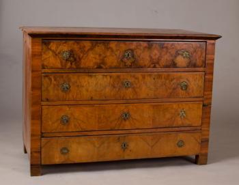Chest of drawers - 1830 Chest of drawers - 1830